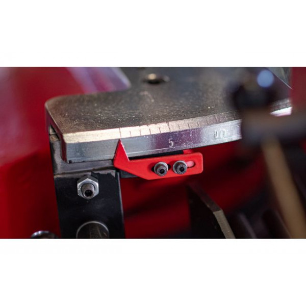 Фото - Автоматична стрічкова пилка по металу Karmetal ODG 300x340 PLC