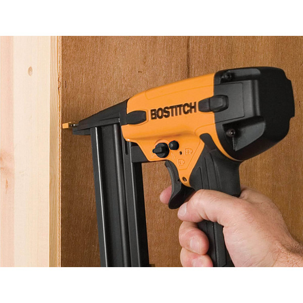 Фото - Пістолет скобозабивний пневматичний BOSTITCH SX1838-E