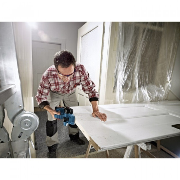 Фото - Рубанок акумуляторний Bosch GHO 18 V-LI Professional