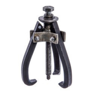 Съемник тpеxзaxвaтный кованый паук 220 мм СК3ЛКОВСР Съемник тpеxзaxвaтный кованый паук 220 мм СК3ЛКОВСР