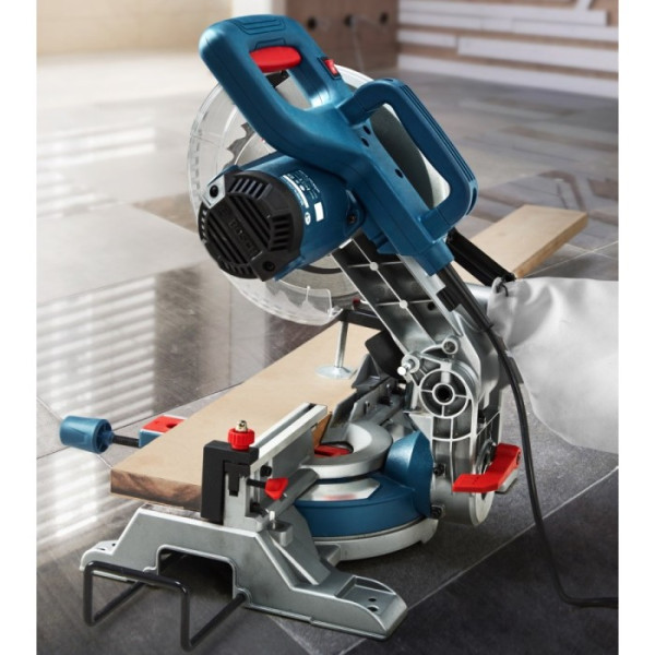 Картинка - Торцовочная пила Bosch GCM 216 Professional (0601B33000)