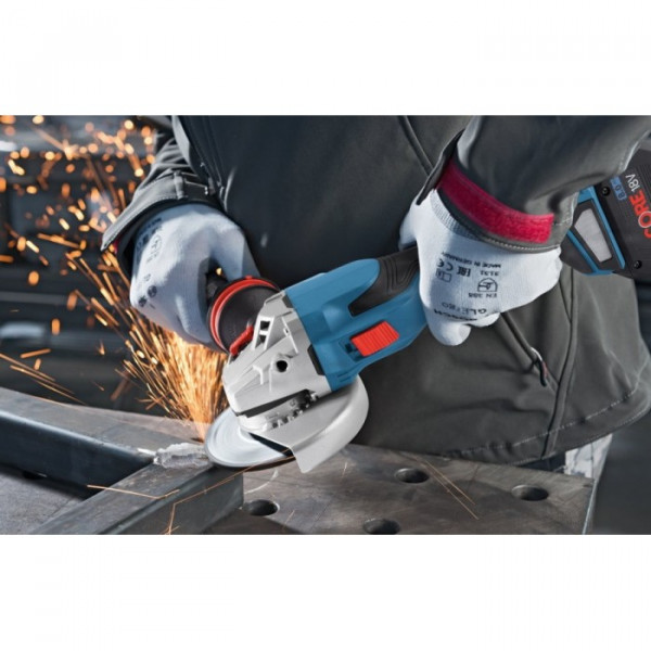 Картинка - Аккумуляторная угловая шлифмашина Bosch GWS 18V-15 C (06019H6000)