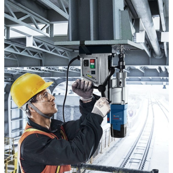 Фото - Магнітний свердлильний верстат Bosch GBM 50-2