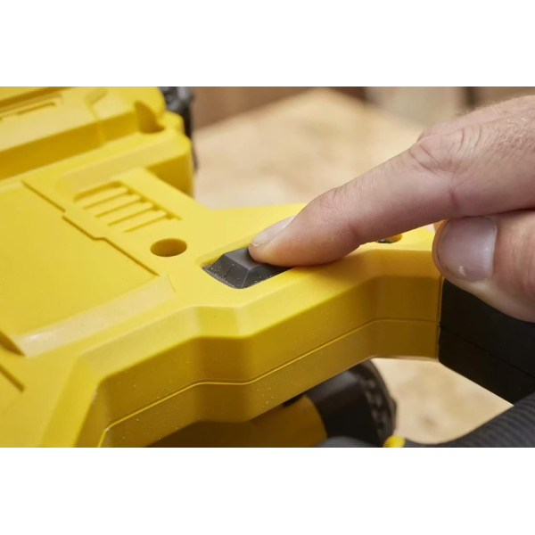 Фото - Пила торцювальна акумуляторна STANLEY FATMAX SFMCS701M1