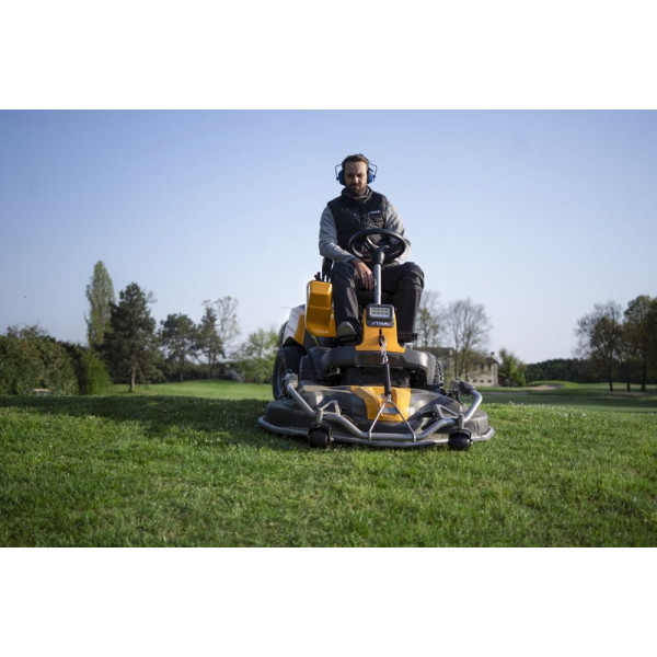 Картинка - Райдер бензиновый STIGA ParkPro900AWX