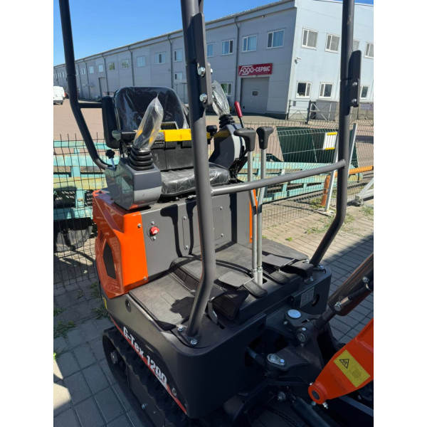 Картинка - Мини-экскаватор GTM G-Tex 1200