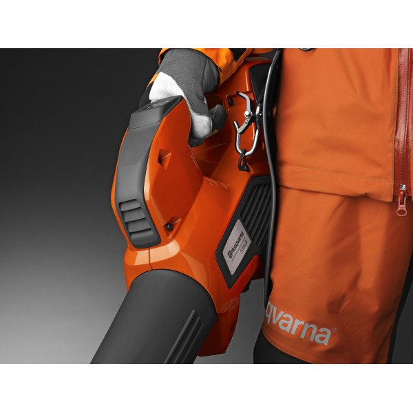 Фото - Аккумуляторный повитродувHusqvarna 525iB