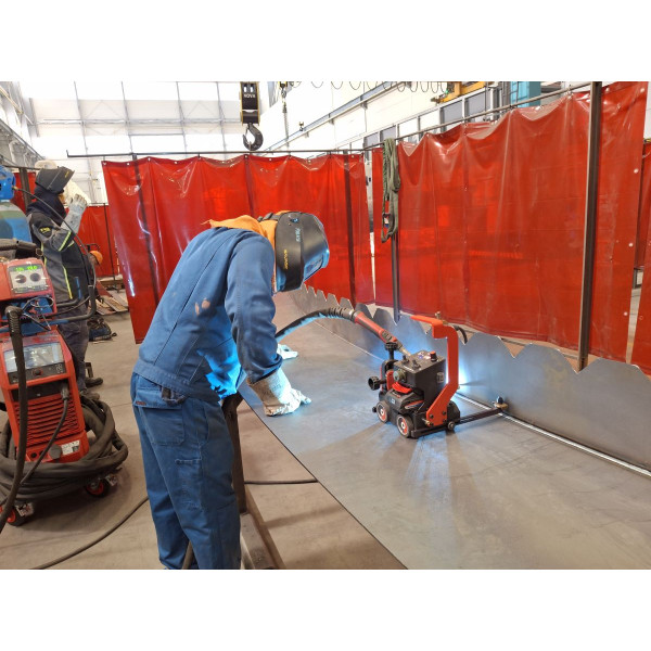 Фото - Акумуляторний зварювальний трактор Promotech Scorpio Battery