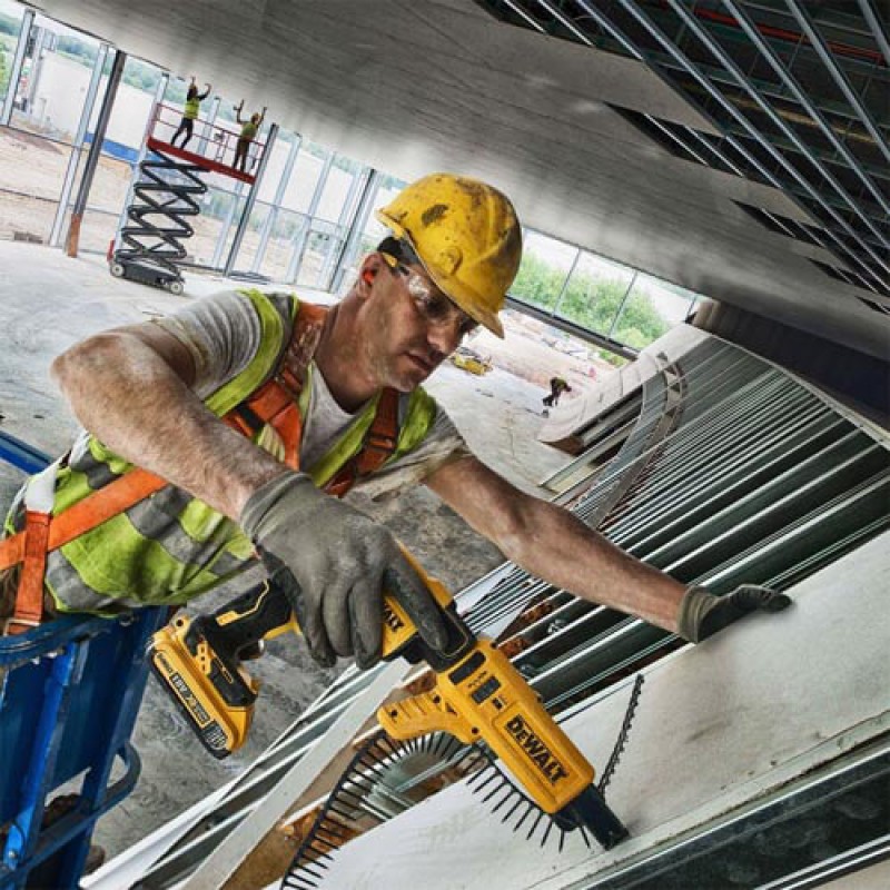 shurupovert-dewalt-dcf620d2k_dcf620d2k_2-800x800
